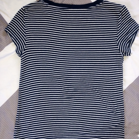 American Eagle- Crop Top - Picture 2 of 2